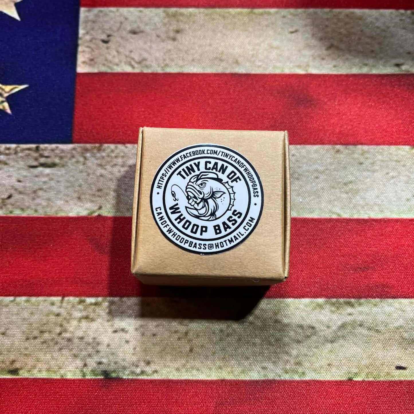 “Box packaging — sturdy and classic”